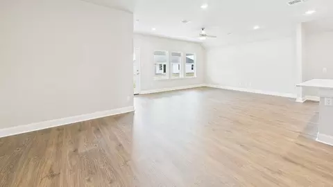 Living - 206 High Ridge Rd, Duson, LA 70529 photo 5 of 8