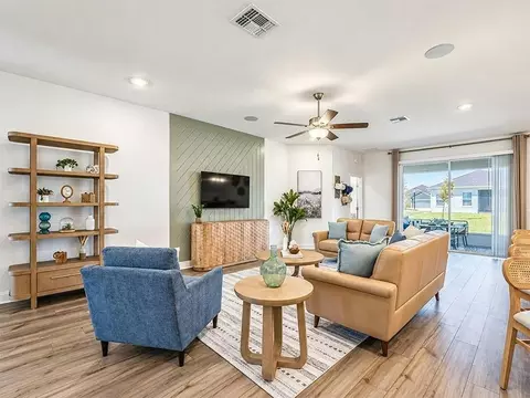 Living - 5386 Duxford Cir, Saint Cloud, FL 34771 photo 4 of 4