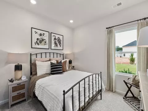 2101 Sunflower Cir, Newton, NC 28658