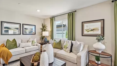 Living - 31066 Shining Willow Dr, Winchester, CA 92596 photo 1 of 2