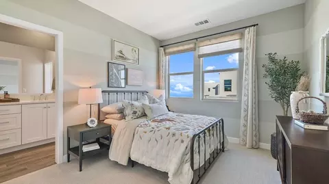 Bedroom - 2035 Wisteria Pl, Montebello, CA 90640 photo 5 of 8