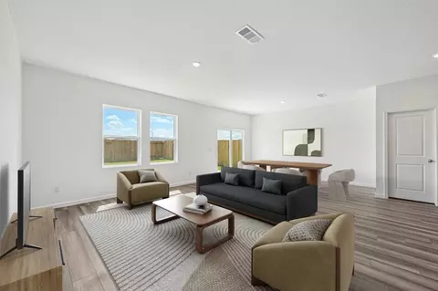 Living - 13112 Bending Creek Trl, Parrish, FL 34219 photo 2 of 5