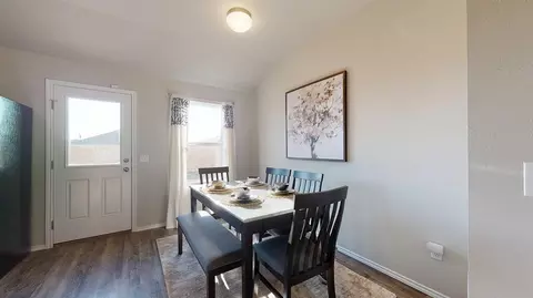 Dining - 102 Southfork Dr, Beebe, AR 72012 photo 2 of 2