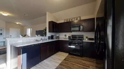 Kitchen - 102 Southfork Dr, Beebe, AR 72012 photo 2 of 5