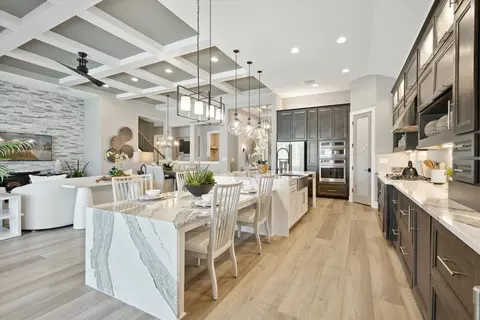 Kitchen - 10545 Longmeadow Ave, Parrish, FL 34219 photo 2 of 4