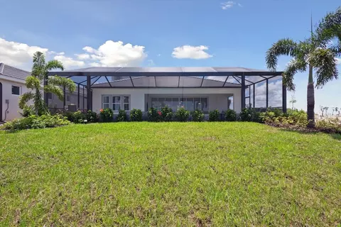 Exterior - 10545 Longmeadow Ave, Parrish, FL 34219 photo 9 of 14