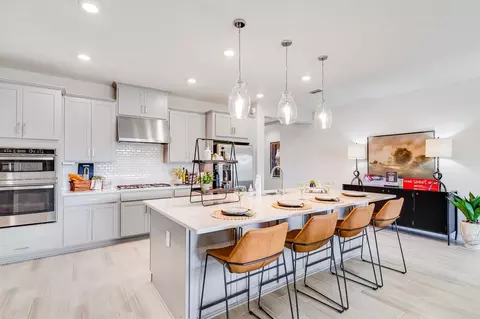 Kitchen - 1038 Top Minnow Rd, Saint Cloud, FL 34771 photo 28 of 94