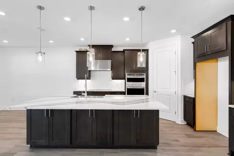 Kitchen - 1038 Top Minnow Rd, Saint Cloud, FL 34771 photo 24 of 94