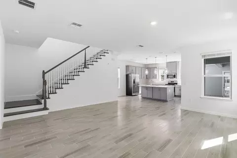 Living - 1038 Top Minnow Rd, Saint Cloud, FL 34771 photo 29 of 54