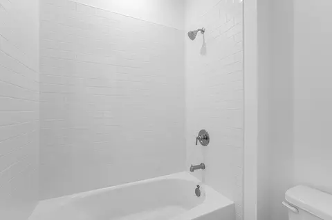 Bath - 1038 Top Minnow Rd, Saint Cloud, FL 34771 photo 16 of 78