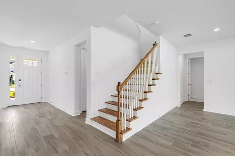 Entry Way - 1038 Top Minnow Rd, Saint Cloud, FL 34771 photo 5 of 30