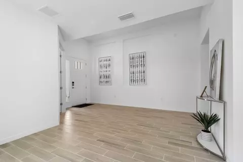 Entry Way - 1038 Top Minnow Rd, Saint Cloud, FL 34771 photo 25 of 30