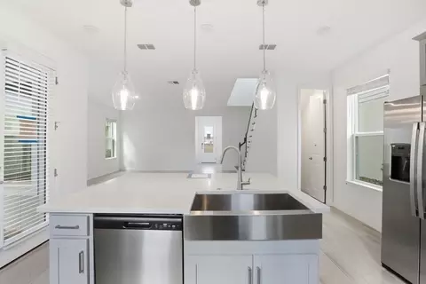 Kitchen - 1038 Top Minnow Rd, Saint Cloud, FL 34771 photo 53 of 94
