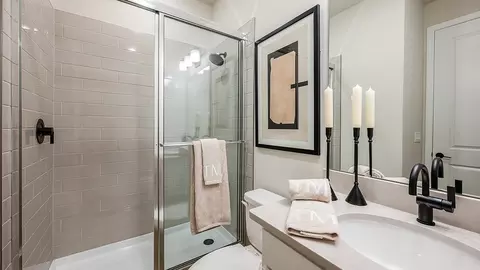 Bath - 1038 Top Minnow Rd, Saint Cloud, FL 34771 photo 6 of 78