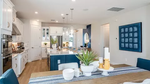Kitchen - 1038 Top Minnow Rd, Saint Cloud, FL 34771 photo 19 of 94