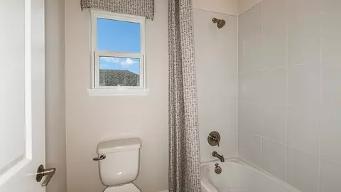 Bath - 1038 Top Minnow Rd, Saint Cloud, FL 34771 photo 45 of 78