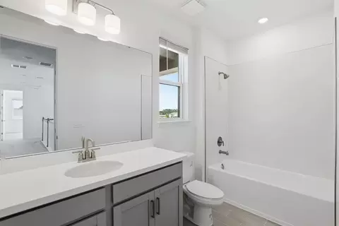Bath - 1038 Top Minnow Rd, Saint Cloud, FL 34771 photo 36 of 78
