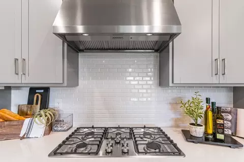 Kitchen - 1038 Top Minnow Rd, Saint Cloud, FL 34771 photo 32 of 94