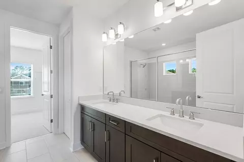 Bath - 1038 Top Minnow Rd, Saint Cloud, FL 34771 photo 12 of 78