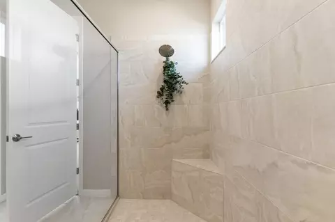 Bath - 1038 Top Minnow Rd, Saint Cloud, FL 34771 photo 20 of 78