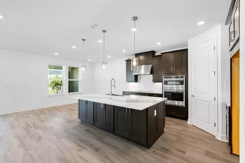 Kitchen - 1038 Top Minnow Rd, Saint Cloud, FL 34771 photo 23 of 94