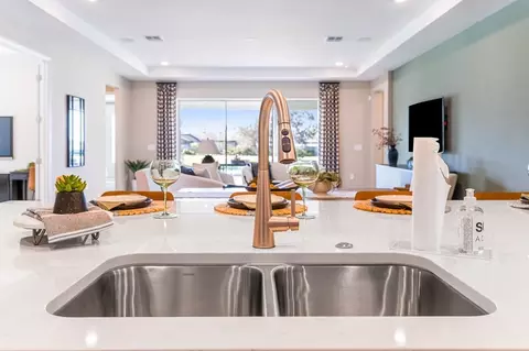Kitchen - 1038 Top Minnow Rd, Saint Cloud, FL 34771 photo 31 of 94