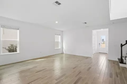 Living - 1038 Top Minnow Rd, Saint Cloud, FL 34771 photo 27 of 54