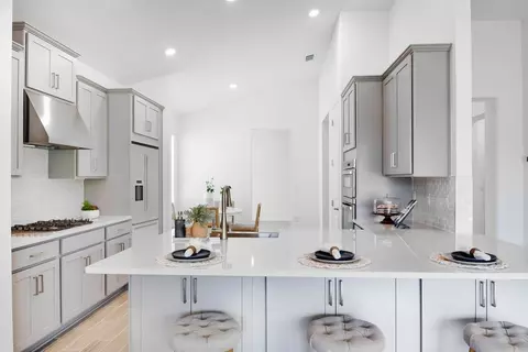 Kitchen - 1038 Top Minnow Rd, Saint Cloud, FL 34771 photo 79 of 94