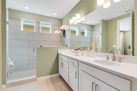 Bath - 1038 Top Minnow Rd, Saint Cloud, FL 34771 photo 32 of 78