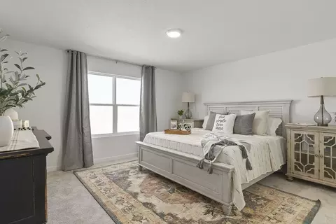 Bedroom - 3914 E Wilsons Valley Blvd, Brookline, MO 65619 photo 1 of 5