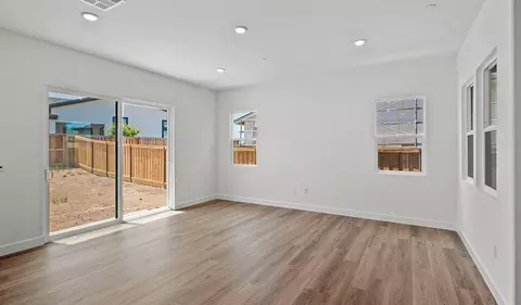 Living - 7407 Bird Loop, Rancho Murieta, CA 95683 photo 2 of 2