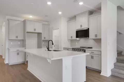517 Southern Edge Way, Sanford, FL 32771