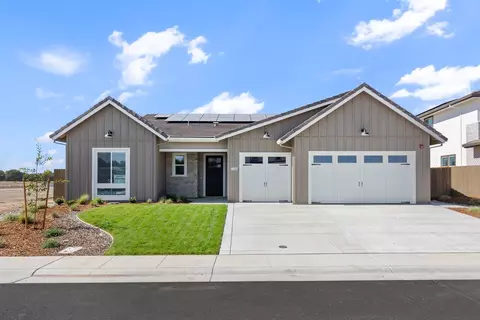 2104 Bethpage Dr, Lincoln, CA 95648