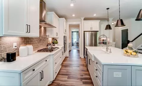 Kitchen - 237 Redland Rd, Advance, NC 27006 photo 10 of 12