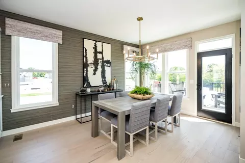 Dining - 2705 Buckridge Dr, Cincinnati, OH 45233 photo 3 of 7