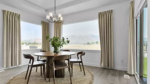 Dining - 2337 S 1230 W, Perry, UT 84302 photo 1 of 2