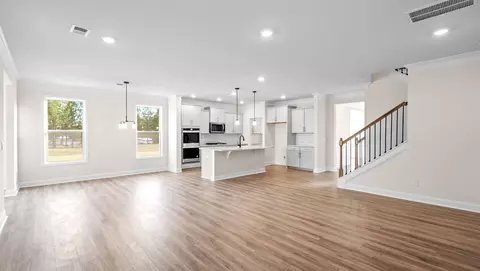 Living - 217 Timberidge Rd, Enoree, SC 29335 photo 4 of 6