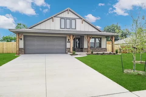 Exterior - 4007 Eureka Dr, Norman, OK 73069 photo 7 of 7