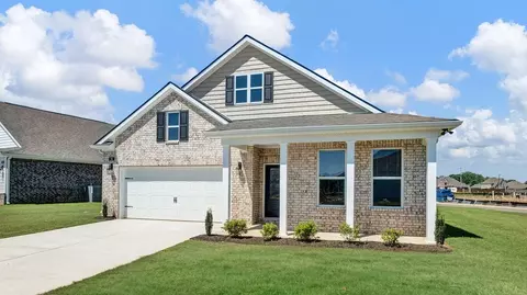 Exterior - 82 Gateway Dr, Jackson, TN 38305 photo 2 of 6