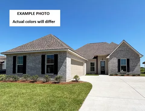 403 Breck Ave, Youngsville, LA 70592