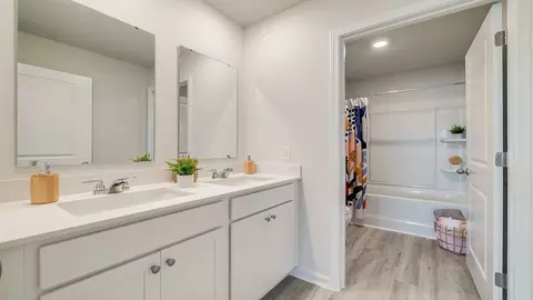 Entry Way - 113 Harbour Dr, Hardeeville, SC 29927 photo 4 of 5