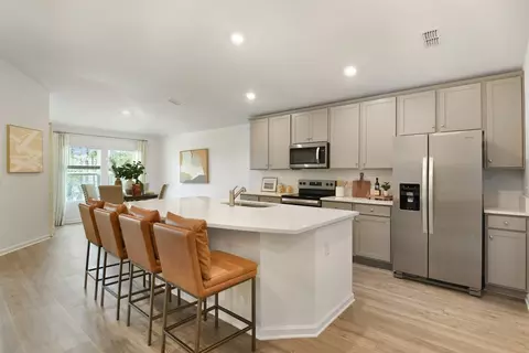 Kitchen - 2639 Firethorn Ave, Orange Park, FL 32073 photo 4 of 4