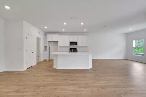 Living - 2639 Firethorn Ave, Orange Park, FL 32073 photo 1 of 10