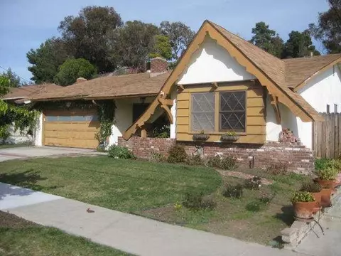 2840 Todd St, Oceanside, CA 92054 photo 1