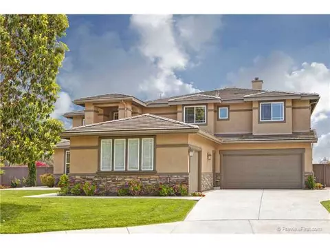605 W Bluff Ct, Encinitas, CA 92024 photo 1