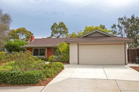 201 Hickoryhill Dr, Encinitas, CA 92024 photo 1