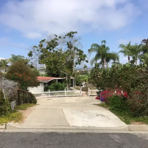 1845 Campesino Pl, Oceanside, CA 92054 photo 1