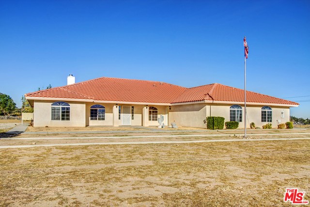 16061 El Centro St, Hesperia, CA 92345 photo 1