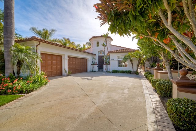 1329 Corvidae, Carlsbad, CA 92011 photo 1