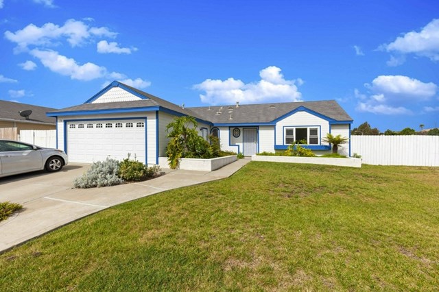736 Hollowglen Rd, Oceanside, CA 92057 photo 1
